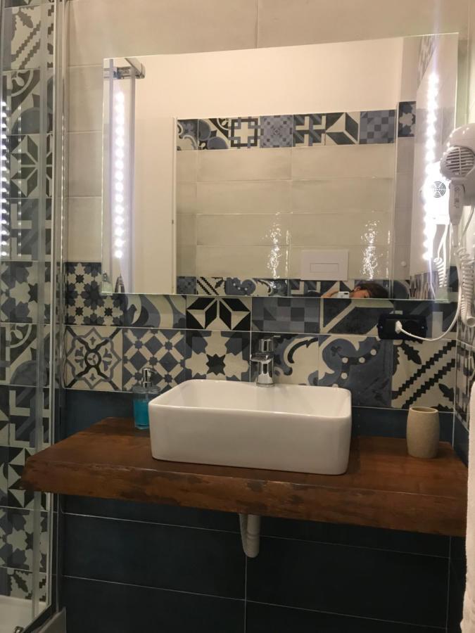 Base Napoli Plebiscito Panzió Kültér fotó
