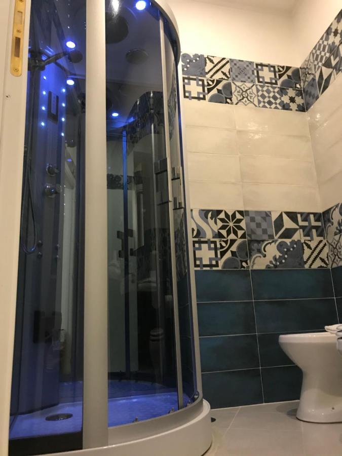 Base Napoli Plebiscito Panzió Kültér fotó